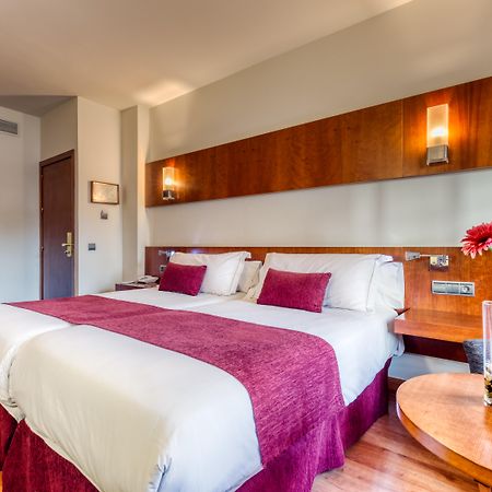 Senator Huelva Hotel Екстериор снимка