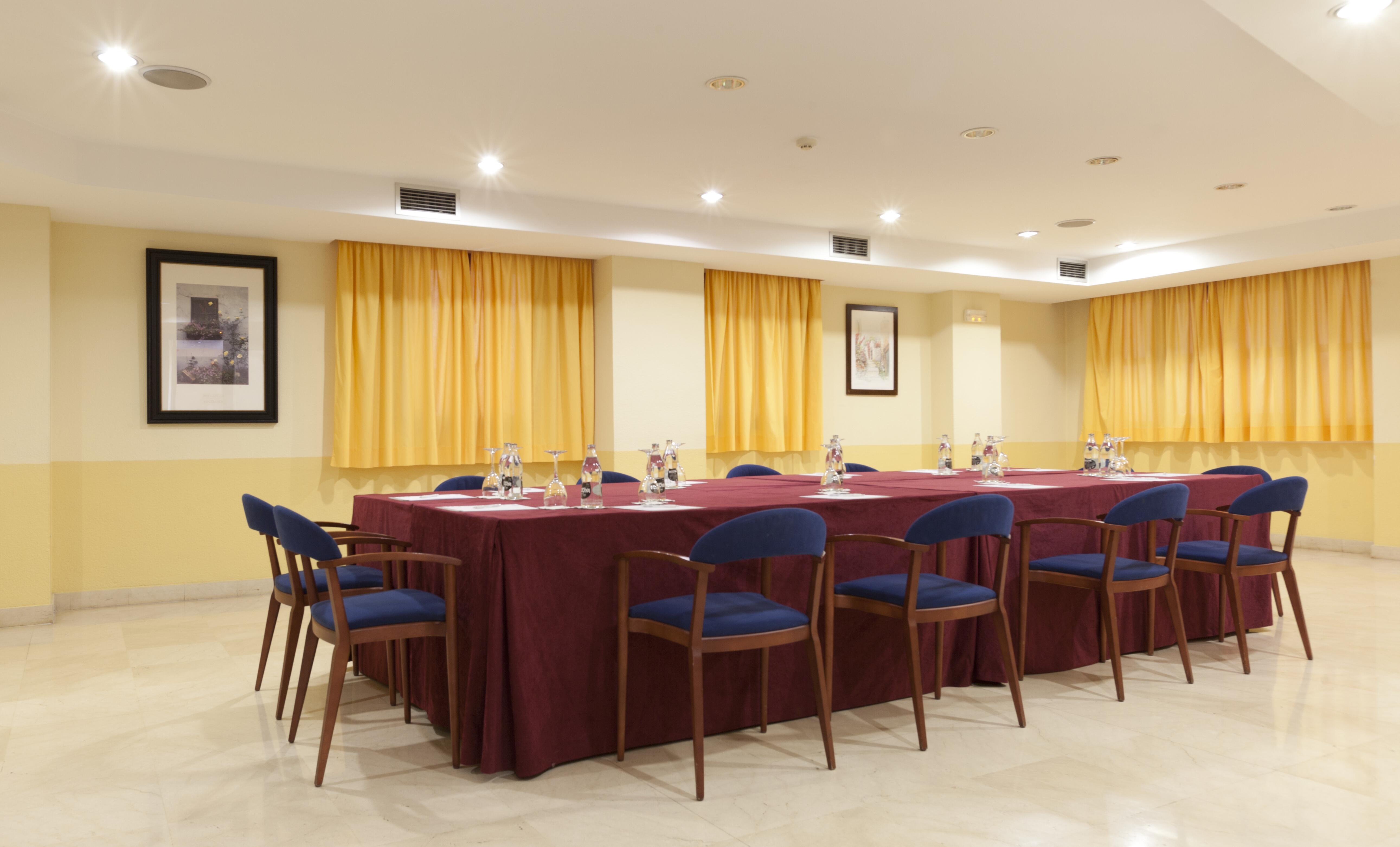 Senator Huelva Hotel Екстериор снимка