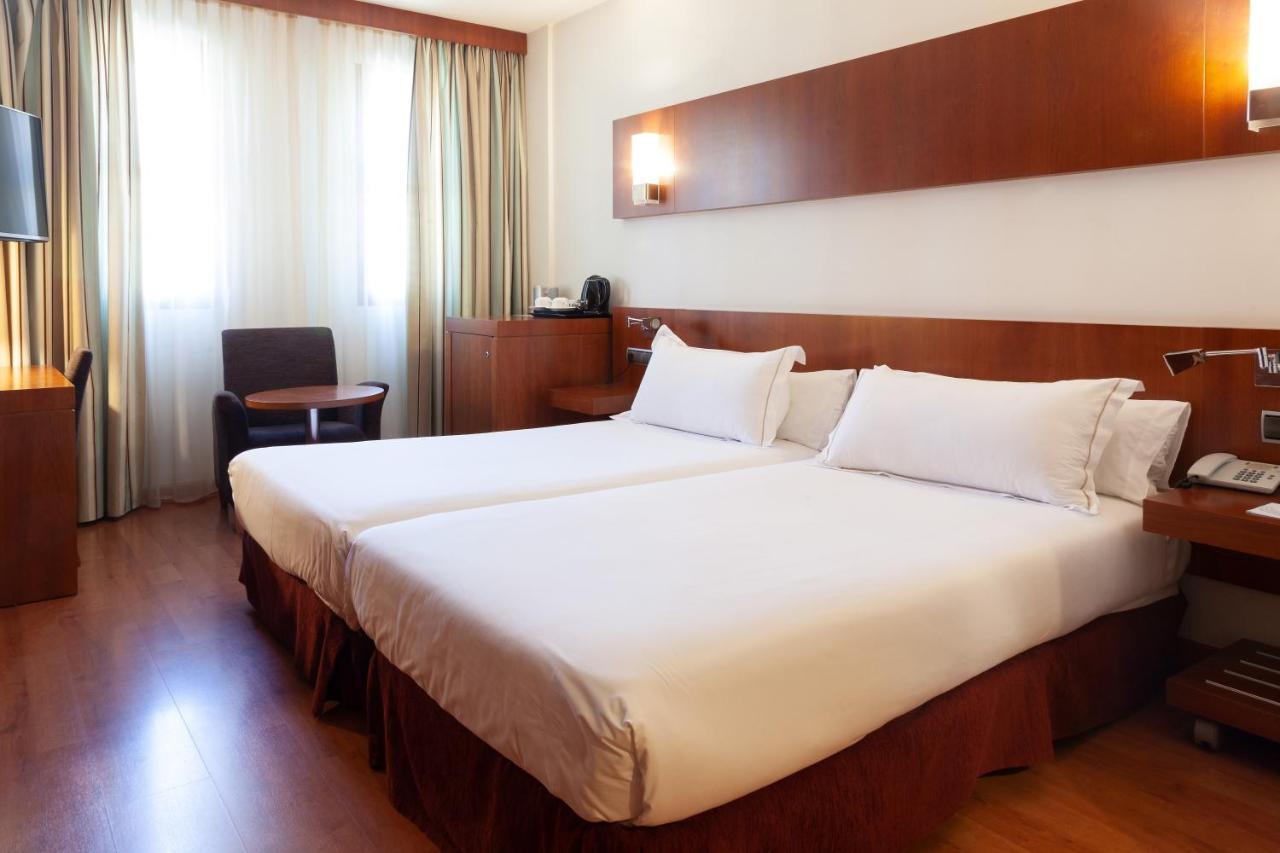 Senator Huelva Hotel Екстериор снимка