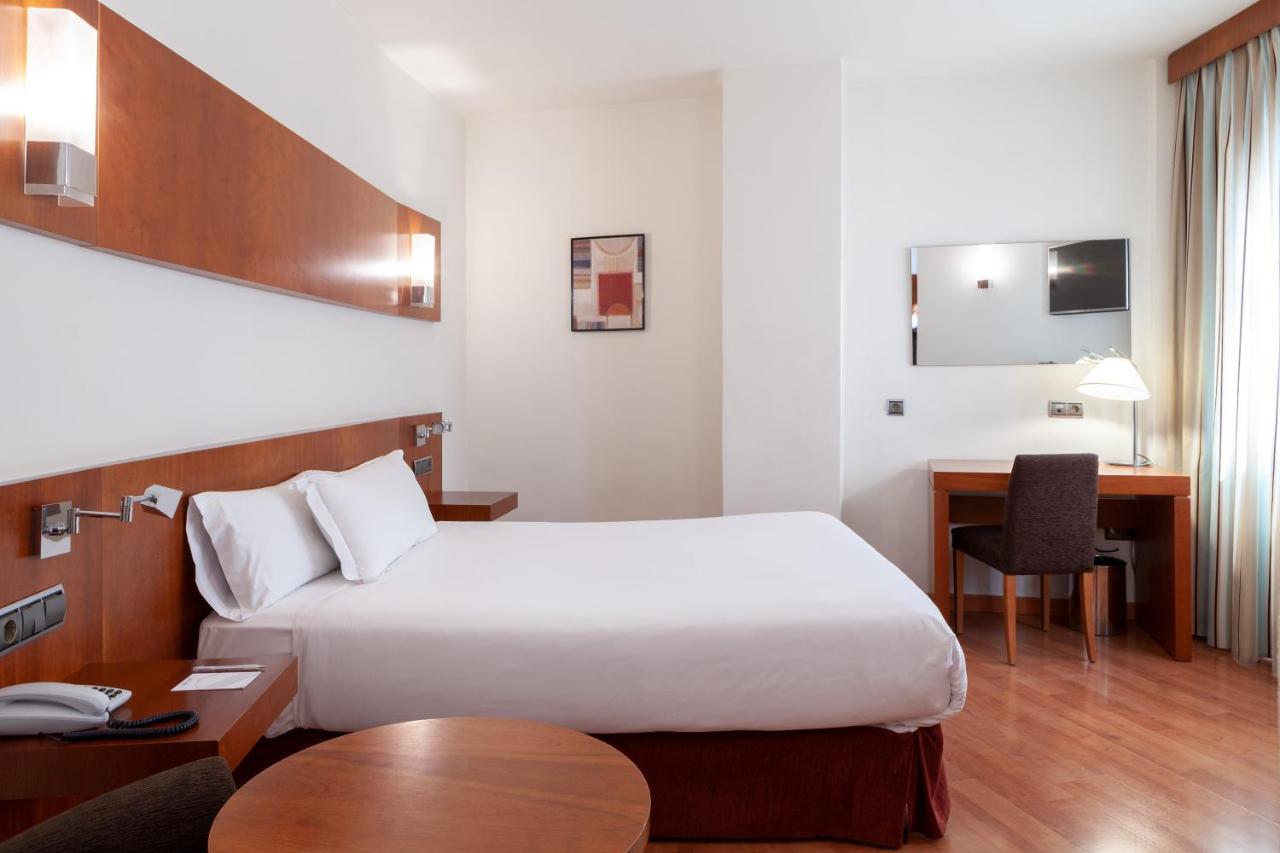 Senator Huelva Hotel Екстериор снимка