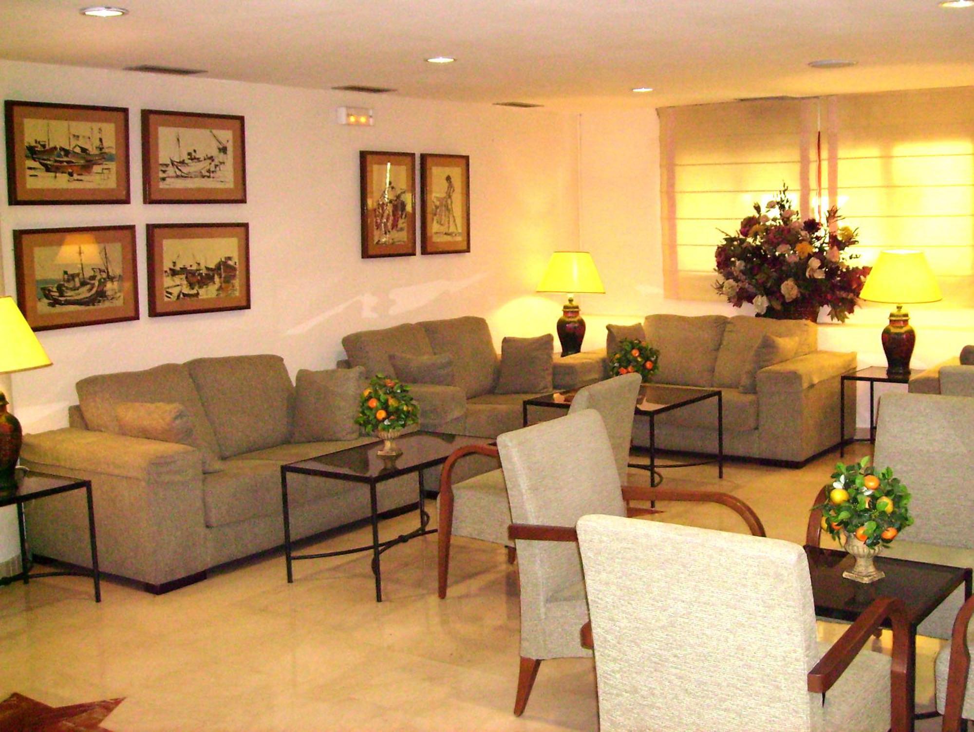 Senator Huelva Hotel Екстериор снимка
