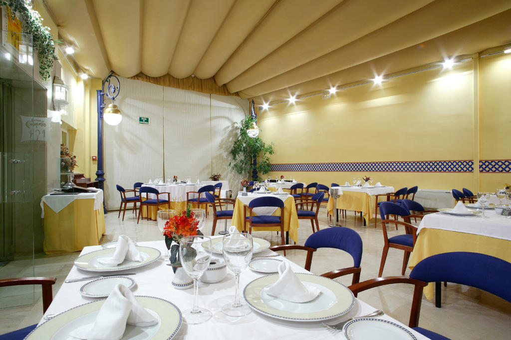 Senator Huelva Hotel Екстериор снимка